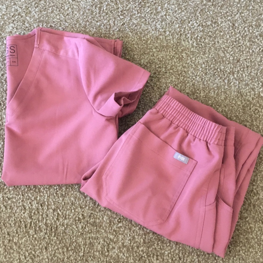 Figs Mauve Scrub Set (Casma and Yola)